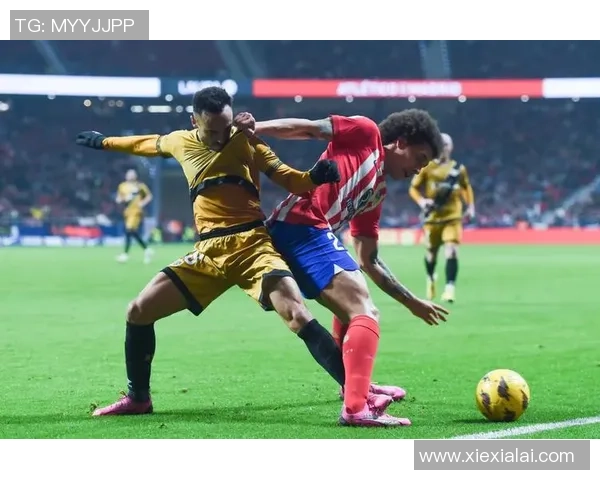 马漂亮热爱足球展现明星风采成就梦想之路